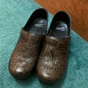Dansko embossed clogs